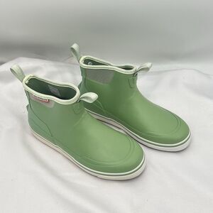 Grundens Deck Boss 6” Ankle Boot Womens Sz 10 Green Outdoor Fishing Rainboot